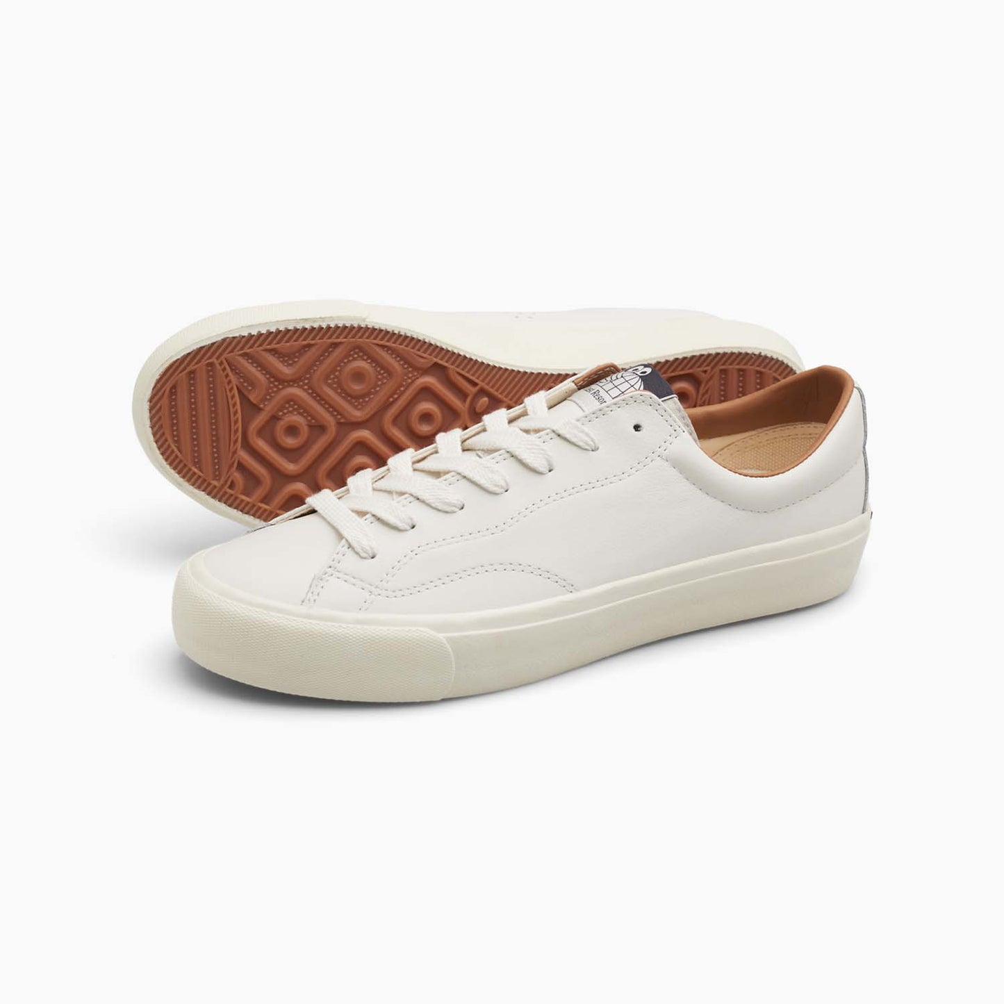 VM003-LO Leather (White/White)